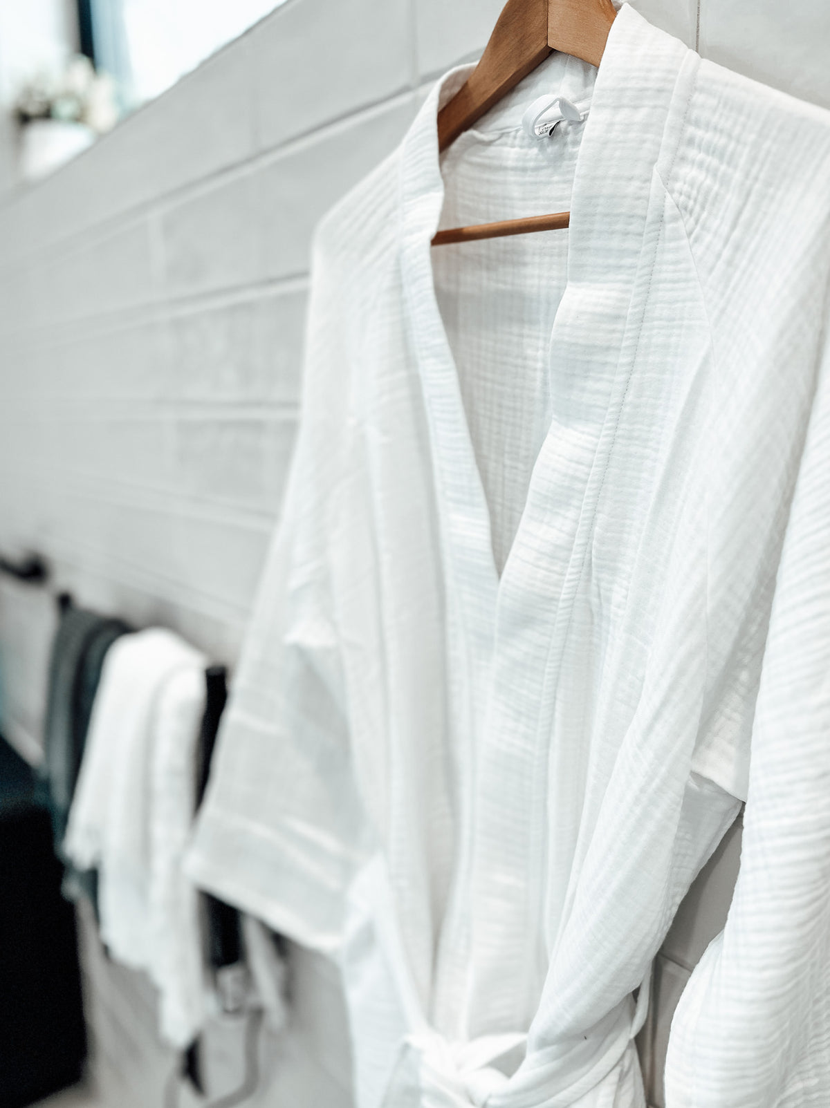 White Muslin Bathrobe with Pockets